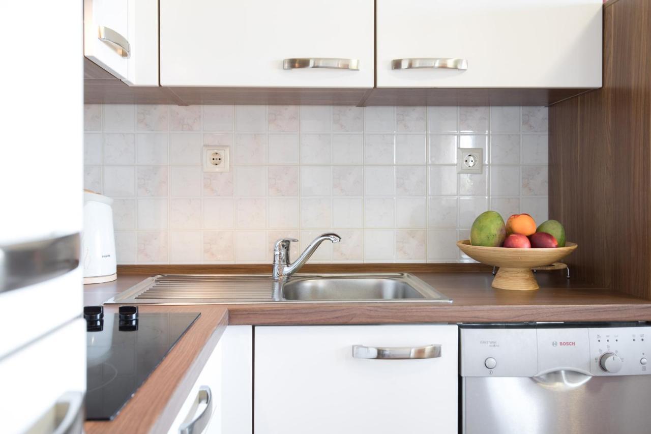 Apartmani Paradiso Krk Town Eksteriør billede
