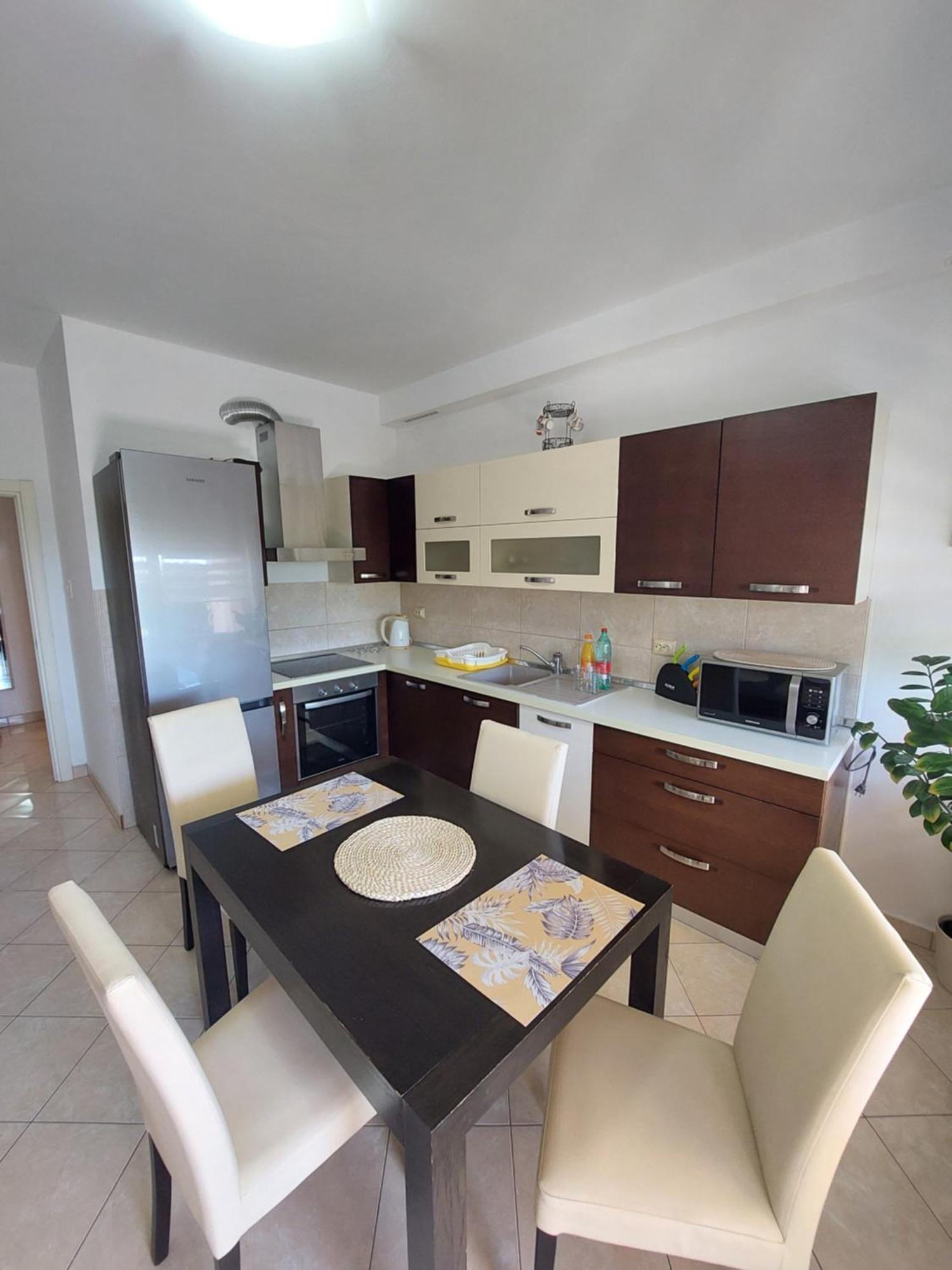 Apartmani Paradiso Krk Town Eksteriør billede
